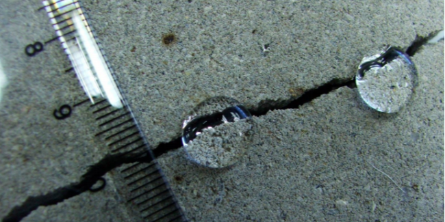 建筑外墻防水施工,膩子粉防水劑顯效果 建筑外墻防水施工,膩子粉防水劑顯效果